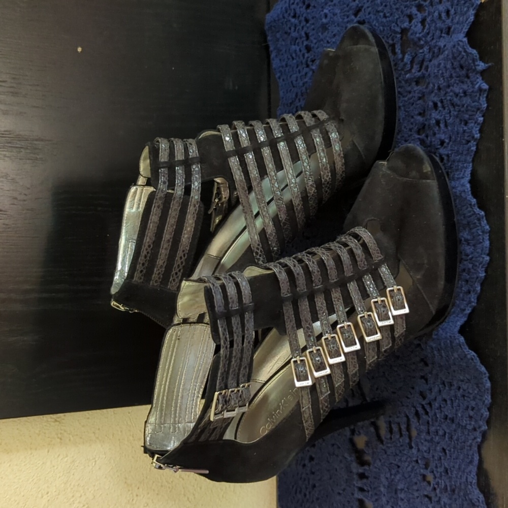 Calvin Klein. Women's size 9 Stiletto Shoes/Booty's